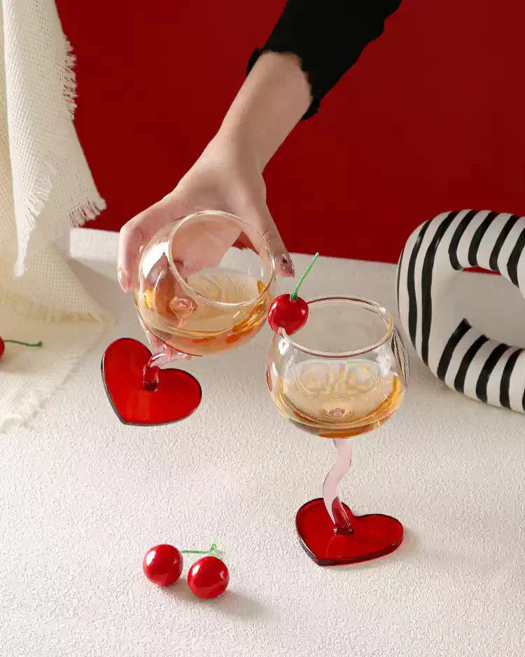 Heart Wine Glass Set