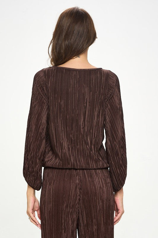 Plisse Solid Round neck Top with 3/4 Sleeve